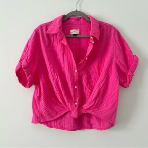 Universal Thread Pink Short Sleeve Cotton Gauze Twist Front Button Shirt M